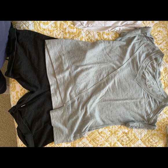 Short Set - Picture 2 of 2